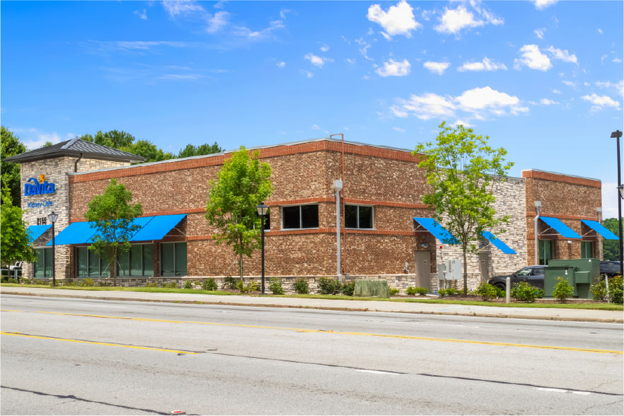 2155 Main E st, Snellville, GA à vendre - Photo de l’immeuble – Image 3 sur 4