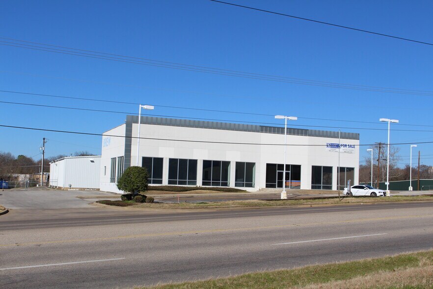 519 W South St, Longview, TX à louer - Photo de l’immeuble – Image 2 sur 6