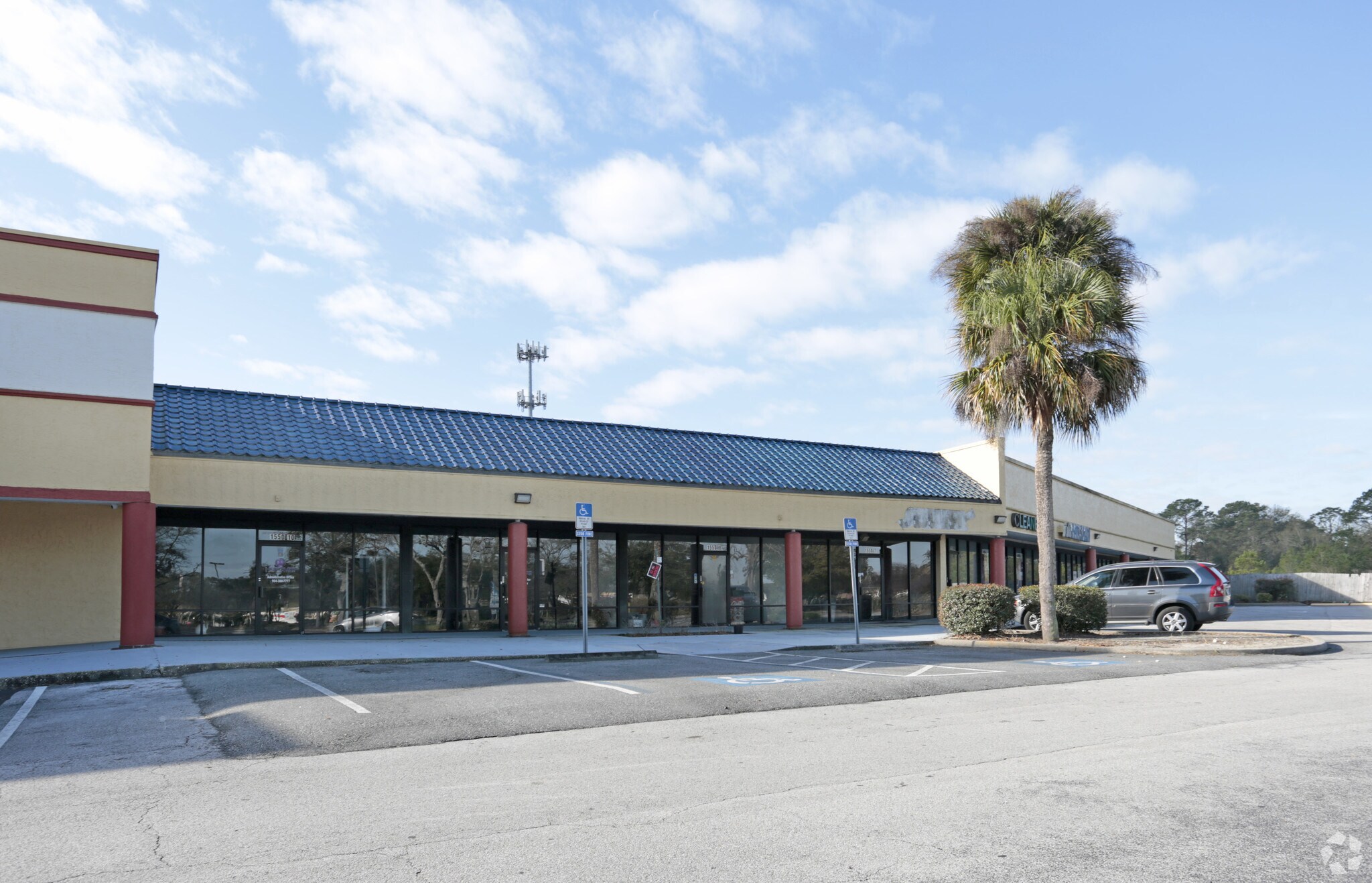 1550 Normandy Village Pky, Jacksonville, FL à louer Photo principale– Image 1 sur 22