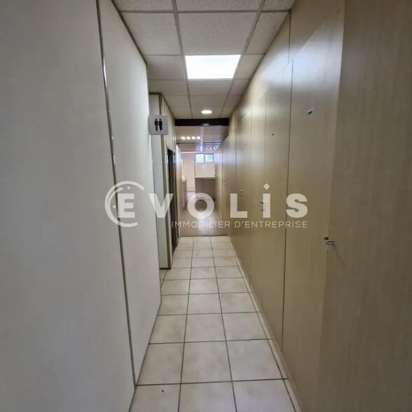 11 Rue De Stalingrad, Montreuil à louer - Photo de l’immeuble – Image 2 sur 13