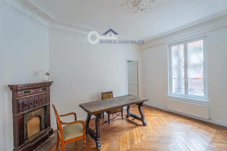12 Rue Alphonse Daudet, Paris à vendre - Photo intérieure – Image 2 sur 10