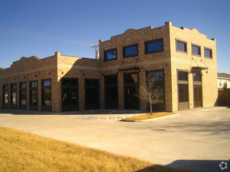 320 E Main St, Lewisville, TX à louer - Photo de l’immeuble – Image 2 sur 19
