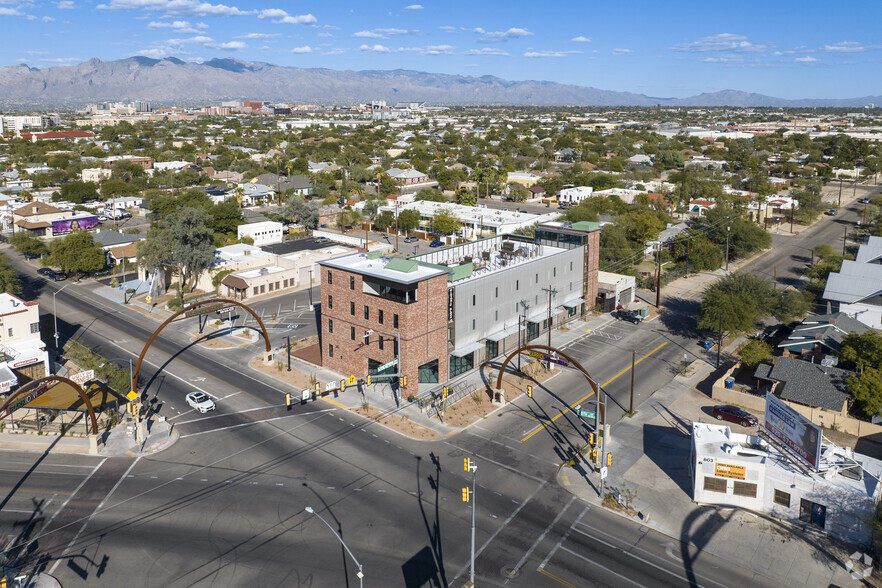 747 S 6th Ave, Tucson, AZ à louer - Aérien – Image 2 sur 29