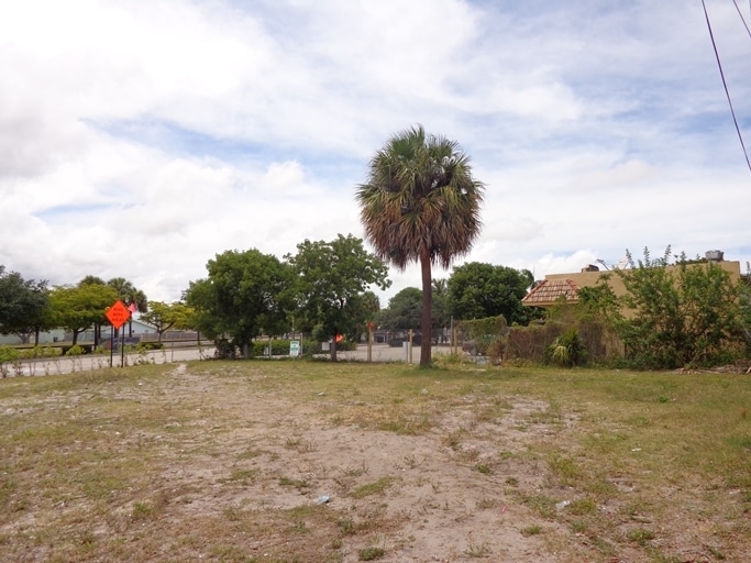 1442 S Dixie Hwy, Lake Worth, FL à vendre Photo principale– Image 1 sur 4