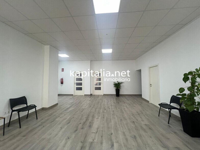 Local commercial dans Ontinyent, Valencia à vendre - Photo de l’immeuble – Image 1 sur 8