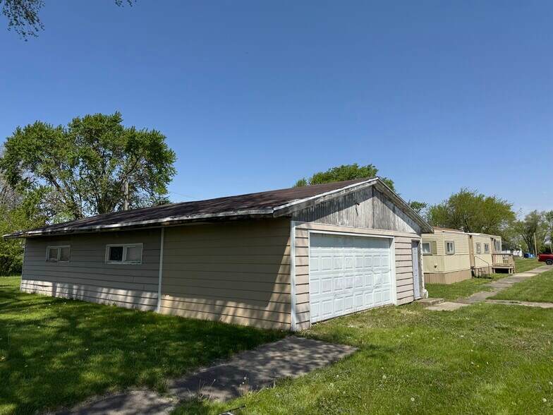 2405 E Court St, Kankakee, IL à vendre - Photo de l’immeuble – Image 3 sur 8
