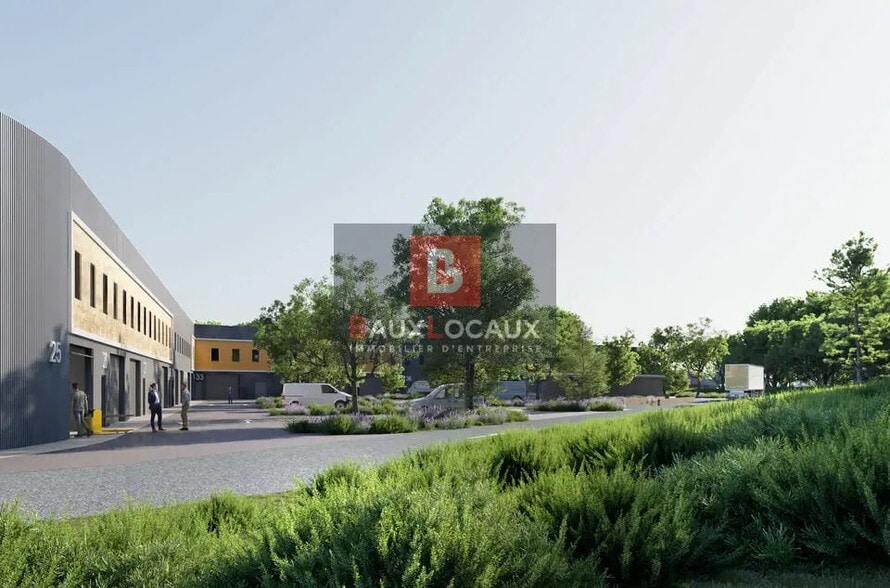 Local d'activités dans Le Pontet à vendre - Photo de l’immeuble – Image 2 sur 6