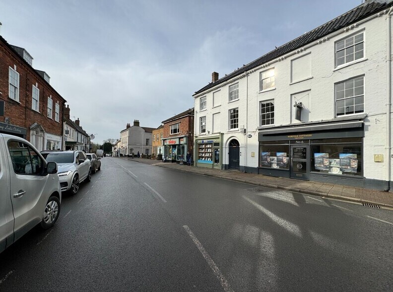 6-10 High St, Holt à vendre - Photo de l’immeuble – Image 2 sur 3