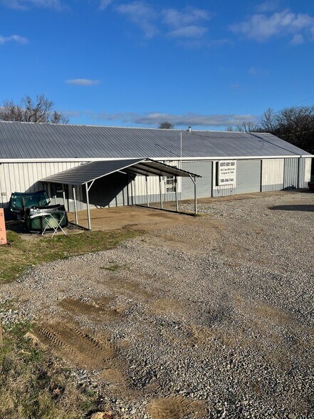 462 E Reba McEntire Ave, Stringtown, OK à vendre - Photo de l’immeuble – Image 3 sur 7