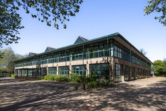 Plus de détails pour 3 Roxborough Way, Maidenhead - Bureau à louer
