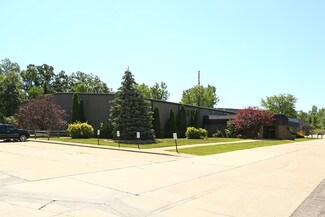 Plus de détails pour 2111 W Thompson Rd, Fenton, MI - Industriel/Logistique à louer