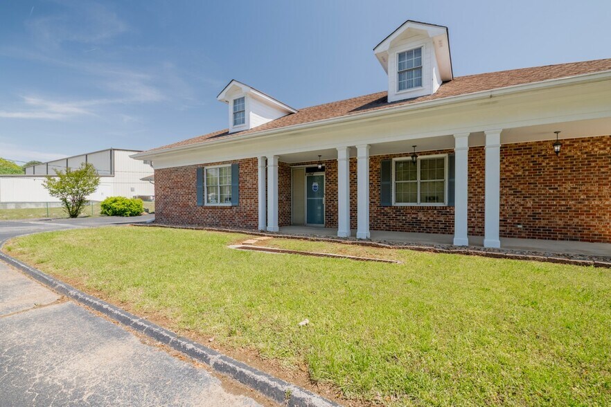 2020 Mack Smith Rd, Rossville, GA à vendre - Photo de l’immeuble – Image 3 sur 25