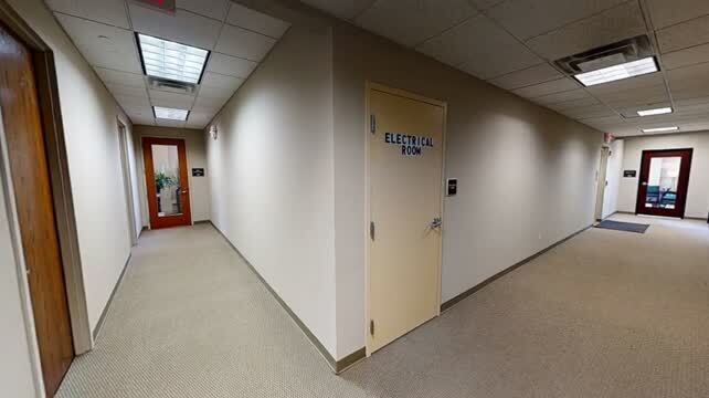 110 N Brockway St, Palatine, IL à louer - Vidéo sur l’annonce professionnelle – Image 2 sur 14