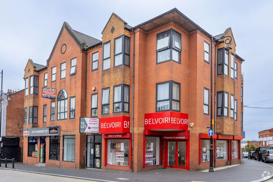 Market Pl, Wednesbury à louer - Photo principale – Image 2 sur 16