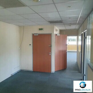 Plus de détails pour Bureau à louer