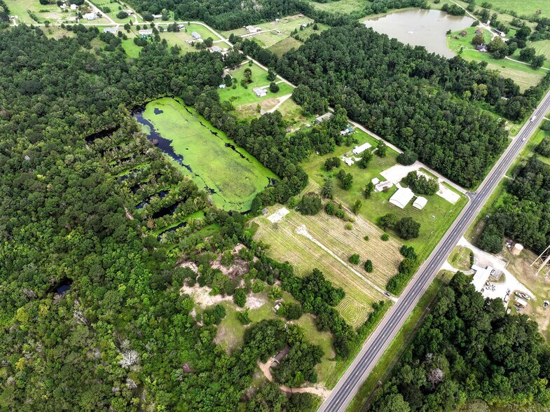 19375 Highway 321, Cleveland, TX à vendre - Photo de l’immeuble – Image 2 sur 16