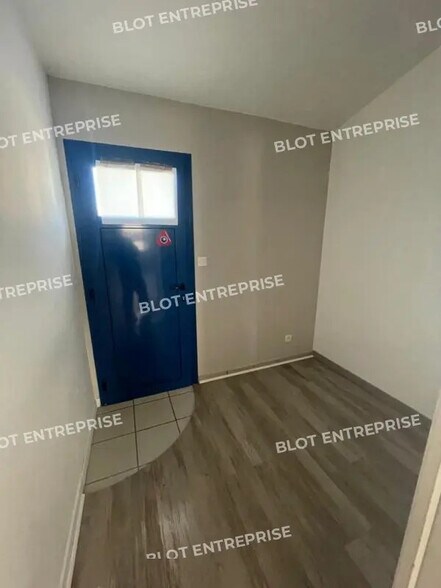 Bureau dans Plérin à louer - Photo de l’immeuble – Image 3 sur 4