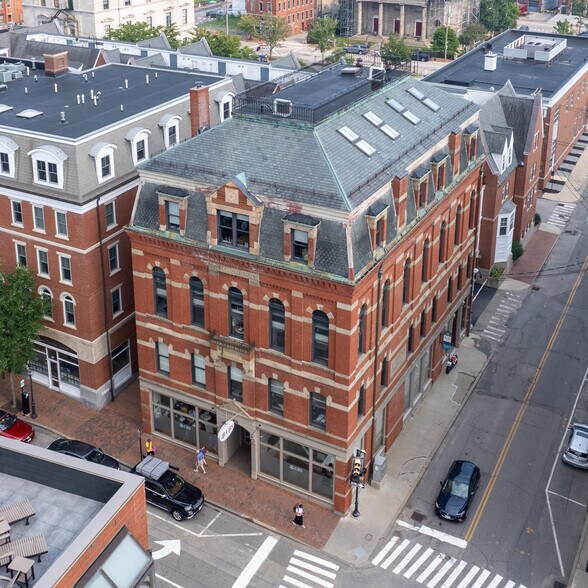 40 Congress St, Portsmouth, NH à vendre - Photo de l’immeuble – Image 2 sur 2