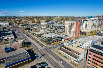 5819 2nd St SW, Calgary, AB - Vue aérienne  vue de carte