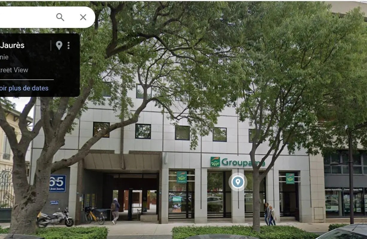 Local d'activités dans Nîmes à vendre Photo de l’immeuble– Image 1 sur 12