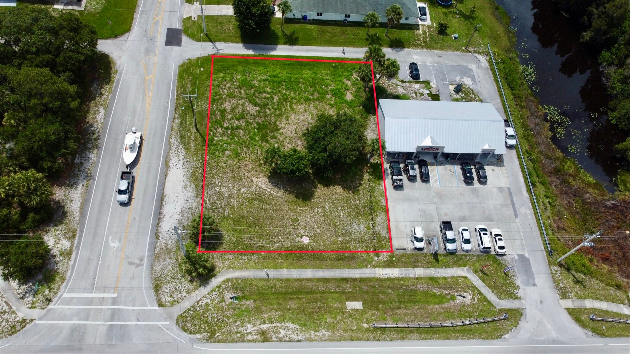 691-693 Sebastian Blvd, Sebastian, FL à vendre Photo de l’immeuble– Image 1 sur 6