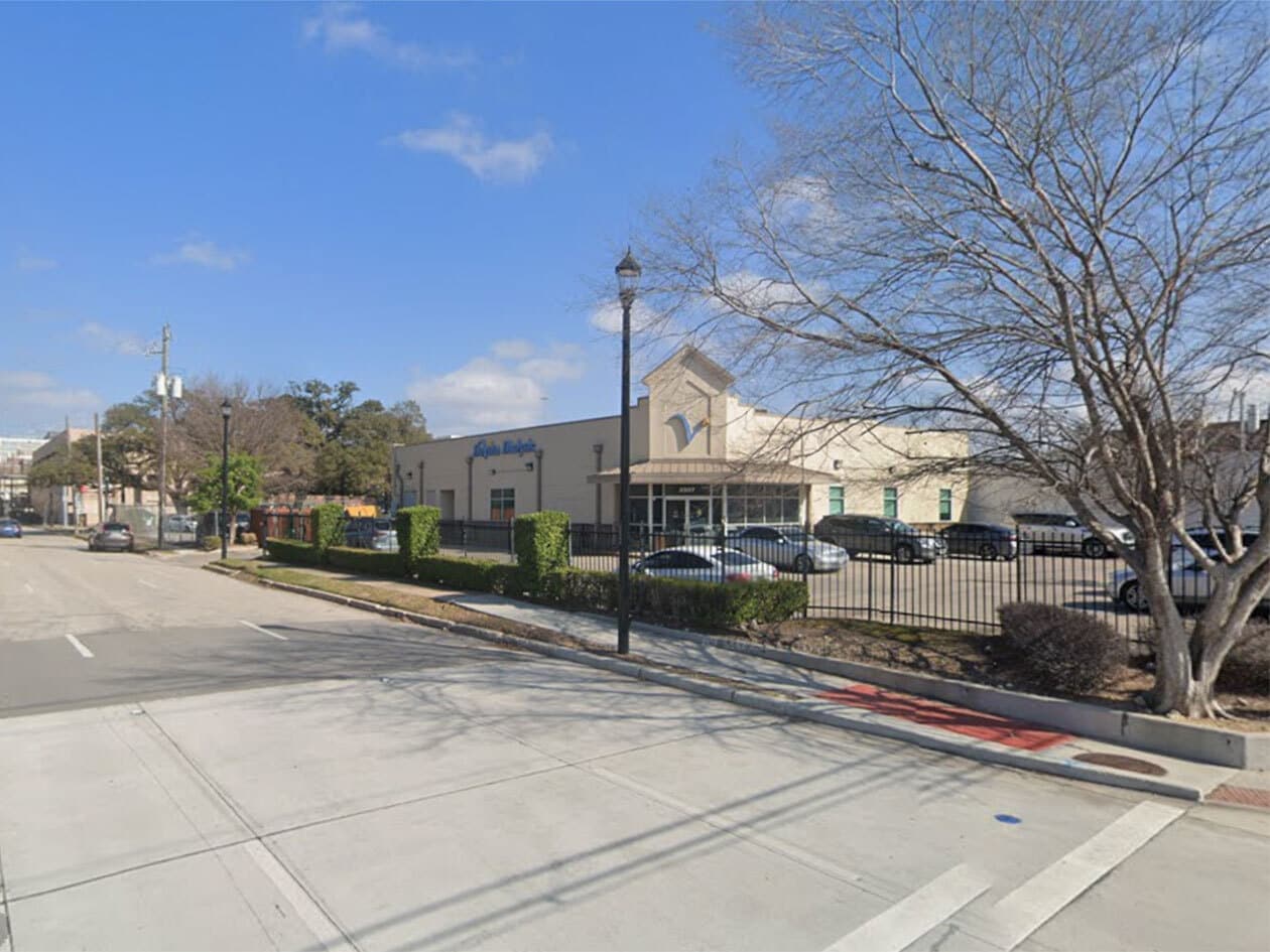 2207 Crawford St, Houston, TX à louer Photo principale– Image 1 sur 23