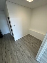 10226 Venice Blvd, Los Angeles, CA à louer Photo intérieure– Image 2 sur 3
