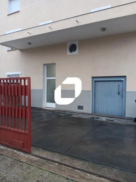 Local d’activités dans Chennevières-sur-Marne à louer - Photo de l’immeuble – Image 1 sur 7