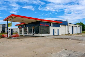 Plus de détails pour 723 E 2nd St, Tulsa, OK - Local commercial à louer