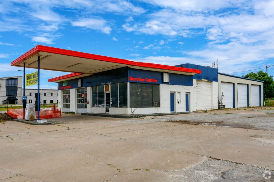 723 E 2nd St, Tulsa, OK à louer - Photo principale – Image 1 sur 8