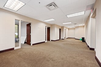 1000 Stonewood Dr, Wexford, PA à louer Photo intérieure– Image 1 sur 5