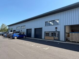 Plus de détails pour Commerce Close, Westbury - Industriel/Logistique à louer