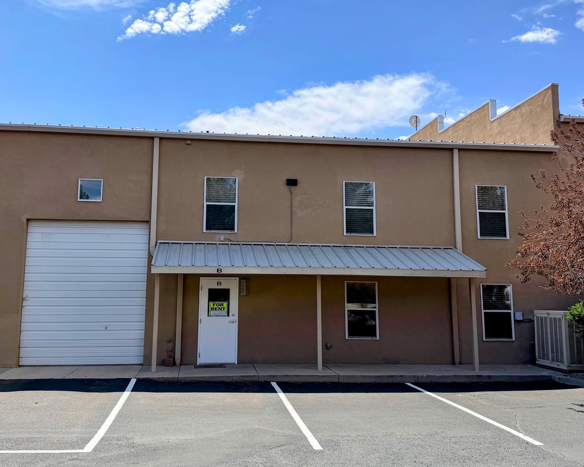 21 Bisbee Ct, Santa Fe, NM à louer Photo intérieure– Image 1 sur 19