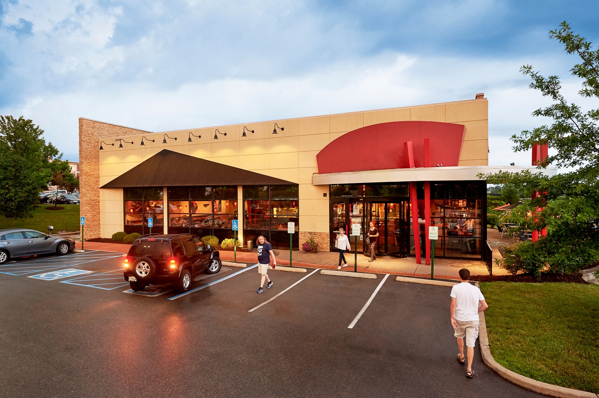 10401-10590 Old Olive Street Rd, Creve Coeur, MO à louer Photo de l’immeuble– Image 1 sur 5