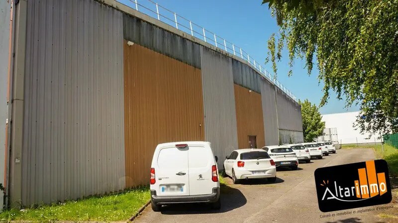 Local d'activités dans Mainvilliers à vendre - Photo de l’immeuble – Image 3 sur 9
