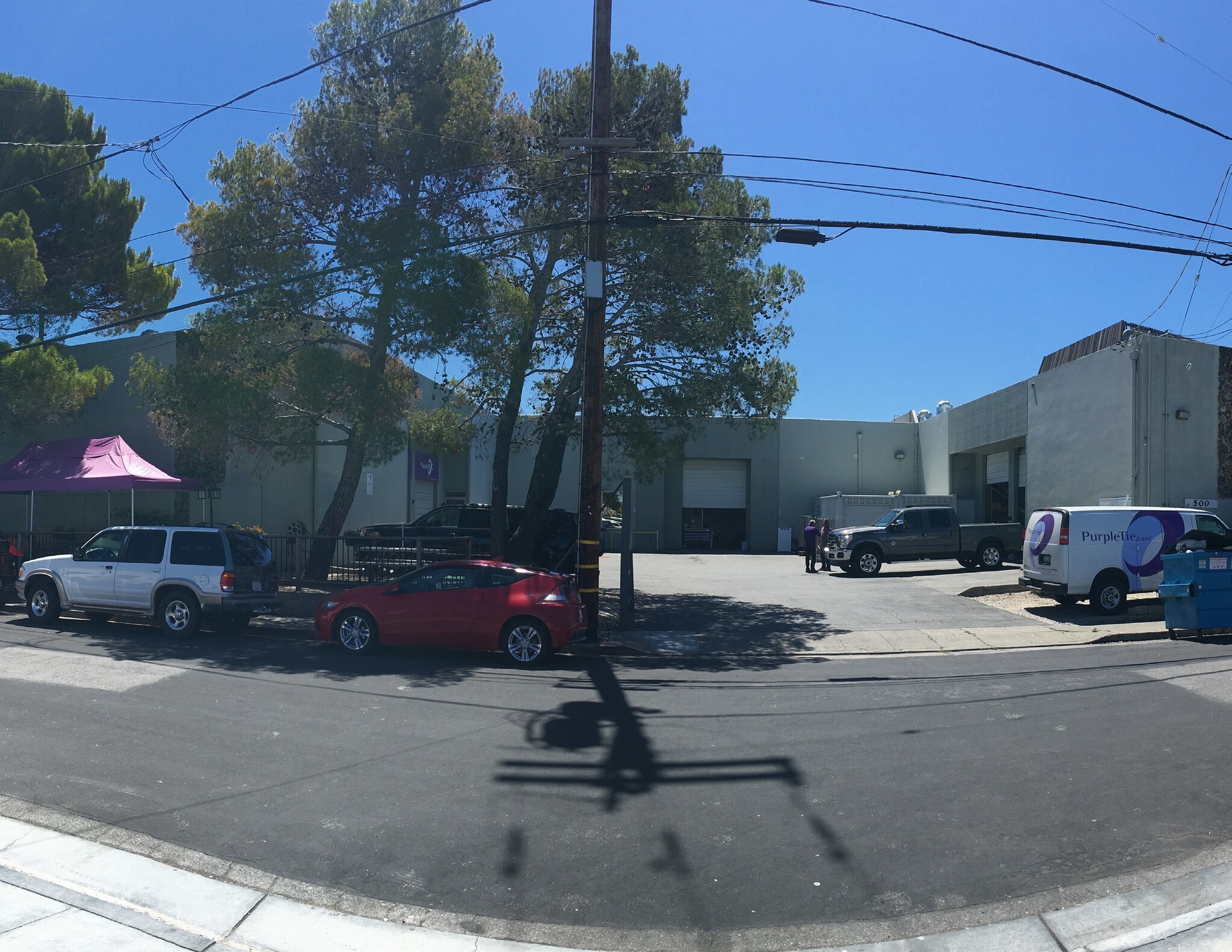 500 Howland St, Redwood City, CA à louer Photo principale– Image 1 sur 3