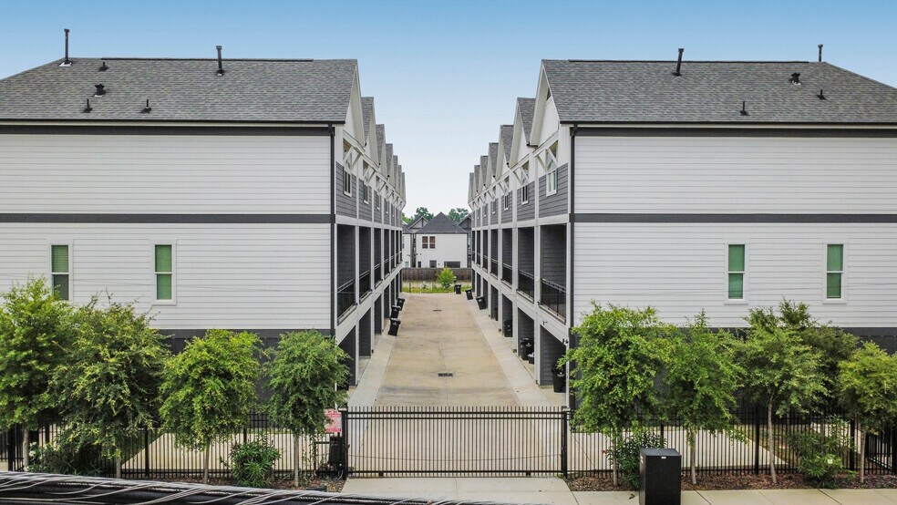 316 Thornton Rd, Houston, TX à vendre - Photo de l’immeuble – Image 2 sur 50