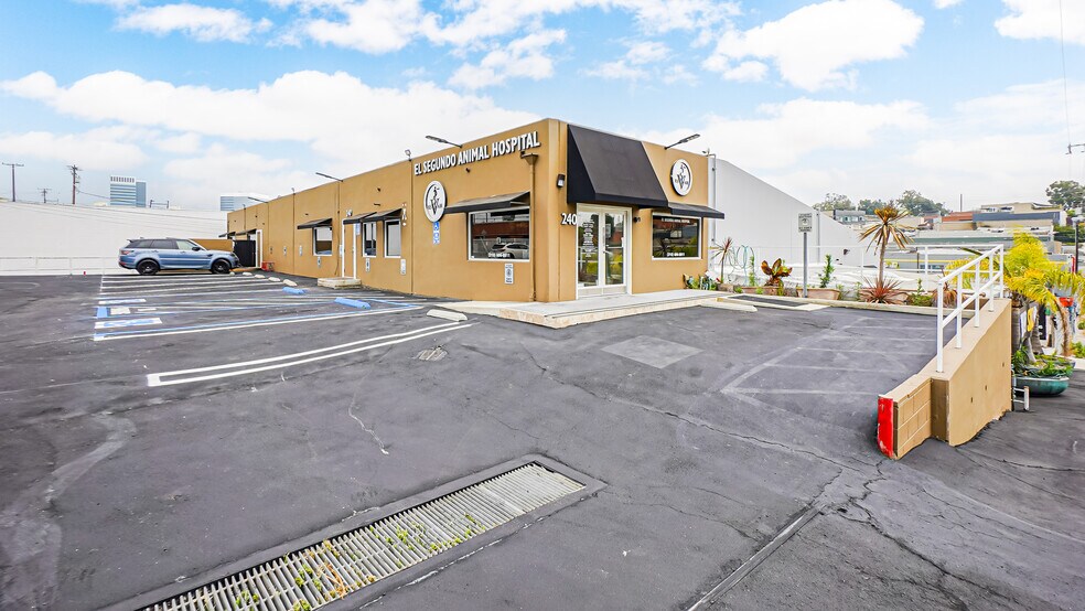 240 Center St, El Segundo, CA à vendre - Photo principale – Image 1 sur 21