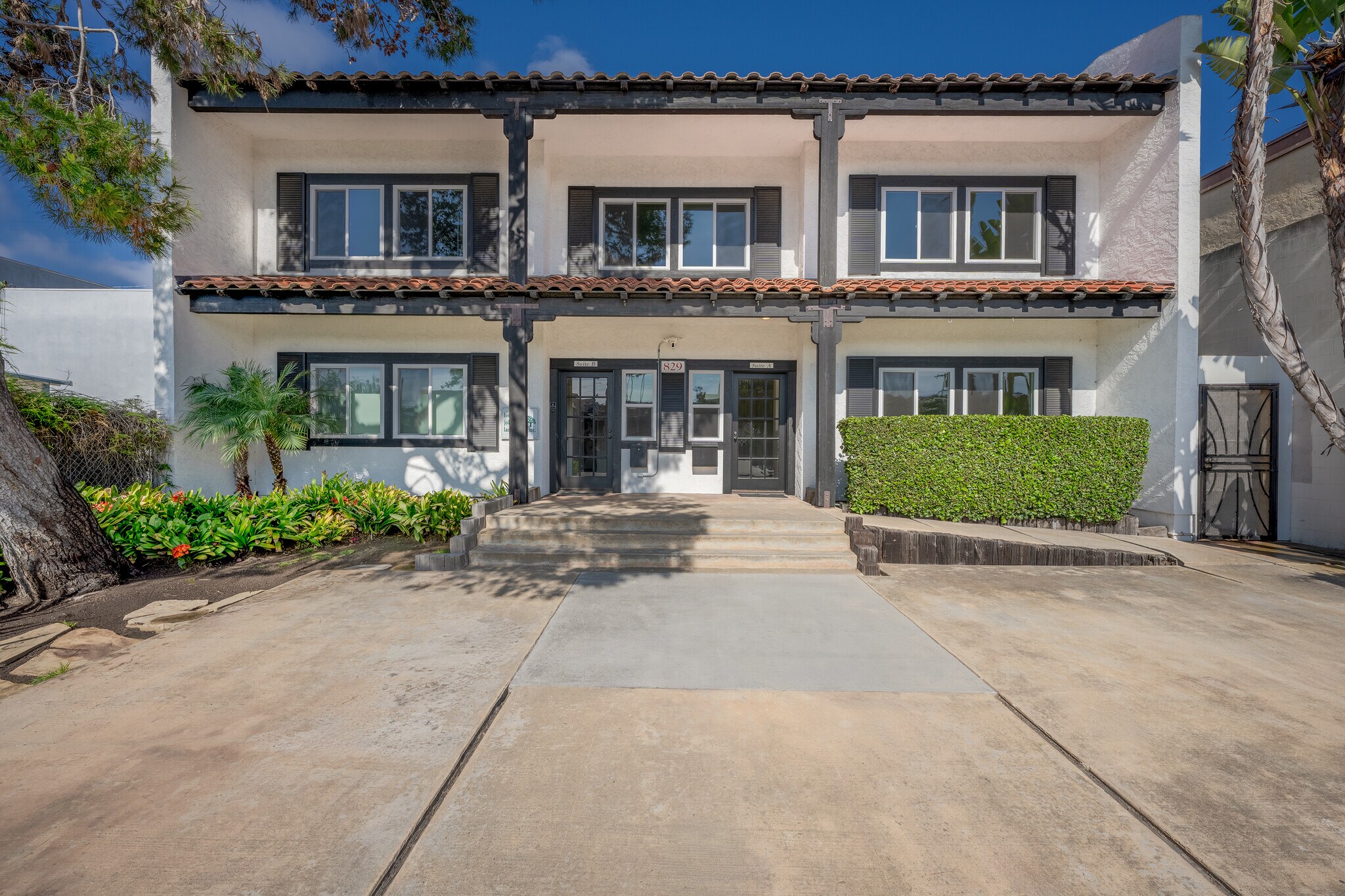 829 2nd St, Encinitas, CA à louer Photo de l’immeuble– Image 1 sur 10