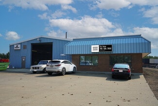 Plus de détails pour 9337 45th Ave NW, Edmonton, AB - Industriel/Logistique à vendre