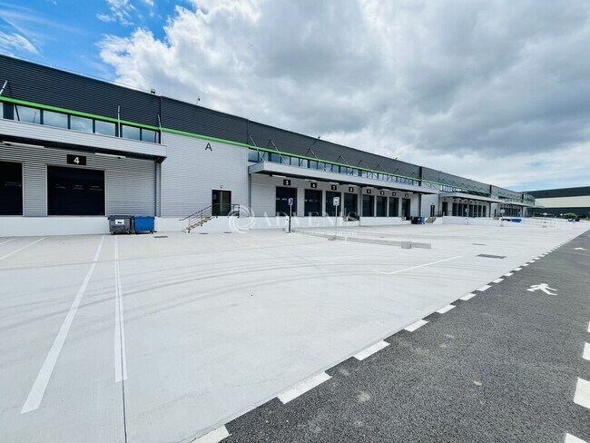 Plus de détails pour Zone Industrielle Garonor, Aulnay-sous-Bois - Industriel/Logistique à louer