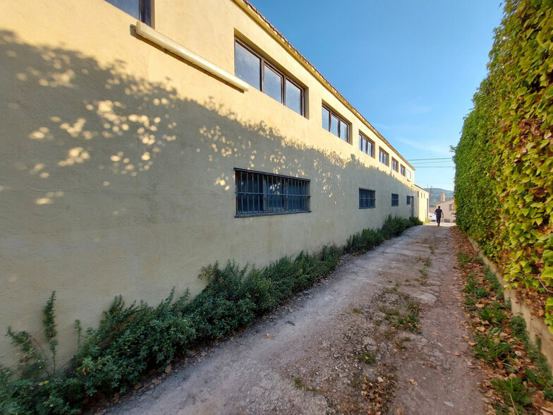 Industriel/Logistique dans Sant Martí Sarroca, Barcelona à vendre - Photo de l’immeuble – Image 2 sur 14