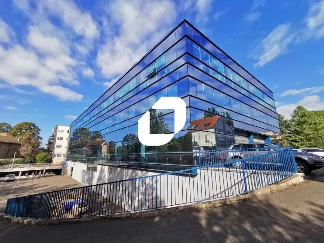 533 Avenue Du Général De Gaulle, Clamart à louer Photo de l’immeuble– Image 1 sur 25
