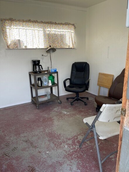 11443 Nardo St, Ventura, CA à vendre - Photo de l’immeuble – Image 3 sur 7