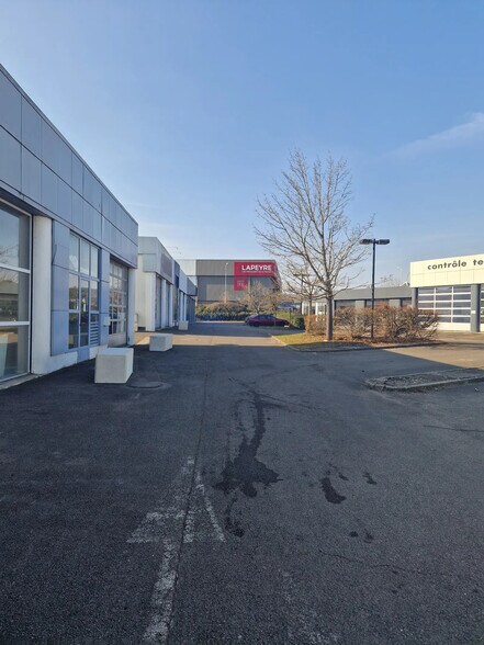 6 Rue André Marie Ampère, Marsannay-la-Côte à louer - Photo de l’immeuble – Image 3 sur 4