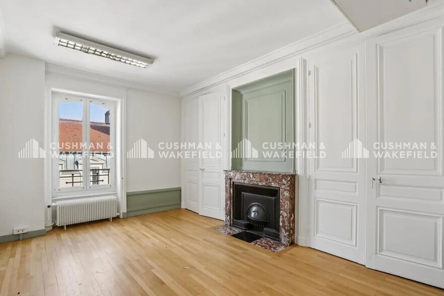 3 Place De La Bourse, Lyon à louer - Photo intérieure – Image 3 sur 16