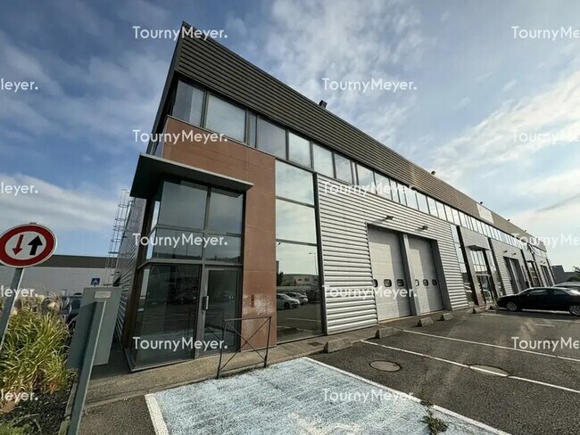 Plus de détails pour 3 Allée Aristide Maillol, Colomiers - Bureau, Industriel/Logistique à louer
