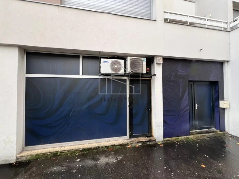 Local commercial dans Rouen à vendre - Photo de l’immeuble – Image 1 sur 4
