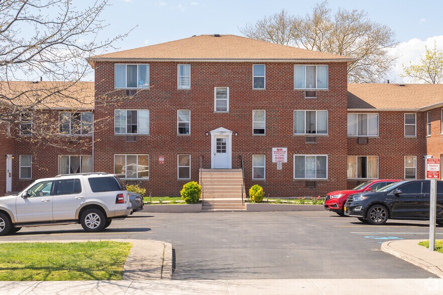 646-662 Port Richmond Ave, Staten Island, NY à vendre - Photo de l’immeuble – Image 3 sur 7
