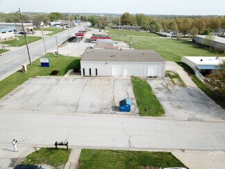 Plus de détails pour 909 N Scott Ave, Belton, MO - Industriel/Logistique à vendre
